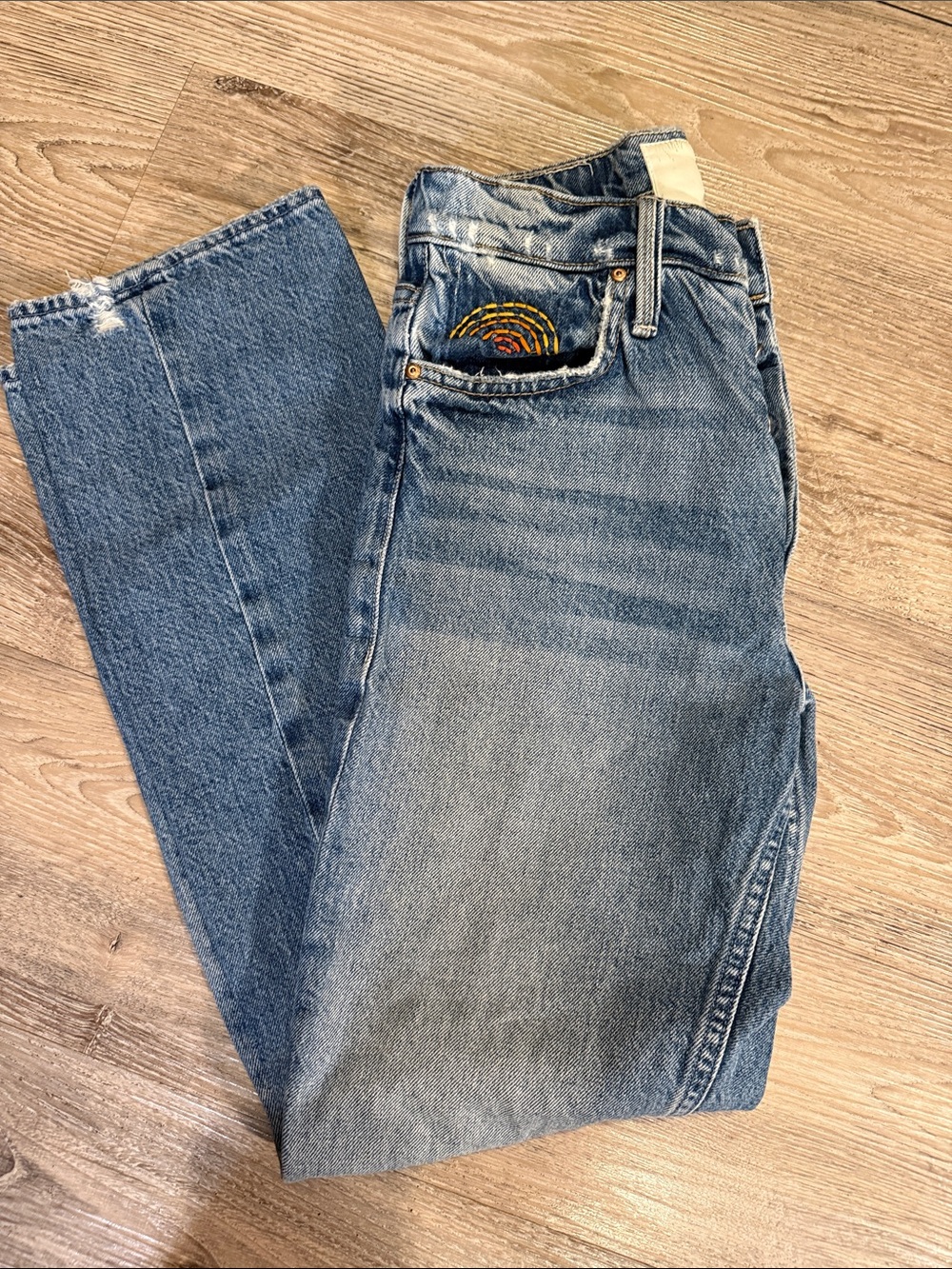 MOTHER The Superior Tomcat High Rise Distressed Jeans Size 25 Rainbow Embroidery
